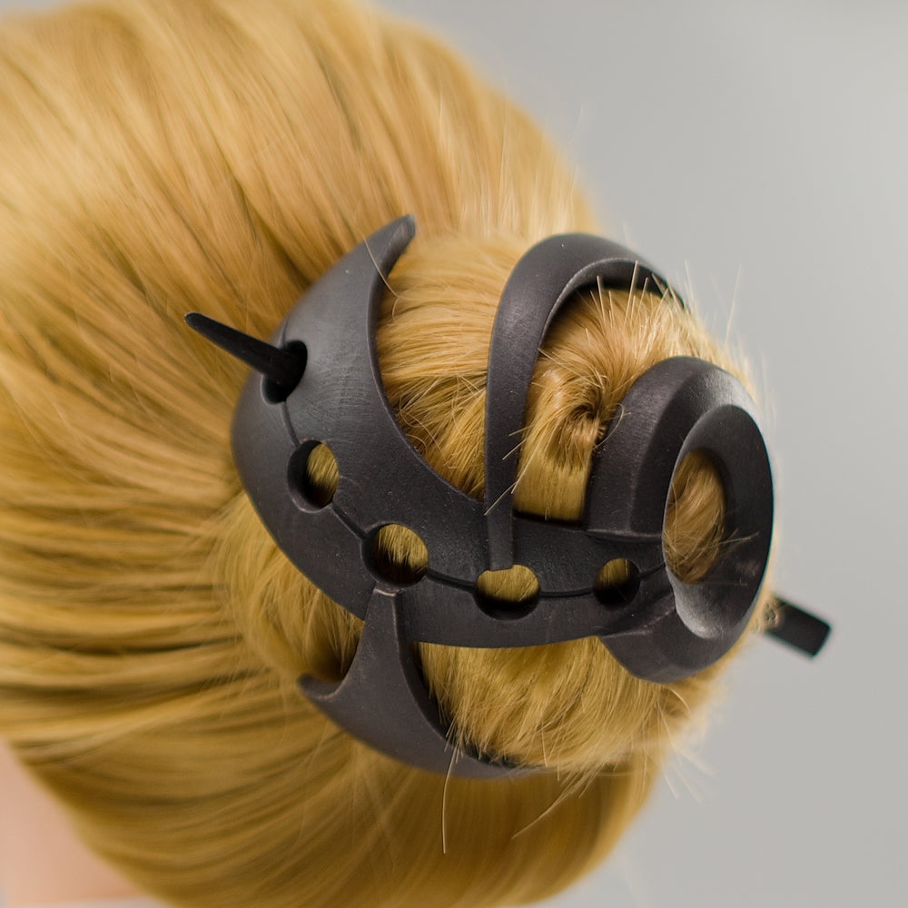 
            
                Load image into Gallery viewer, Hair Barrette No. 513
            
        