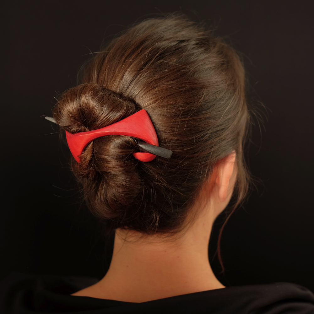 
            
                Load image into Gallery viewer, Hair Clip no. 308
            
        