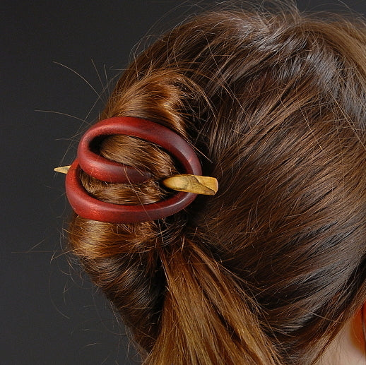 
            
                Load image into Gallery viewer, Hair Clip no. 302
            
        